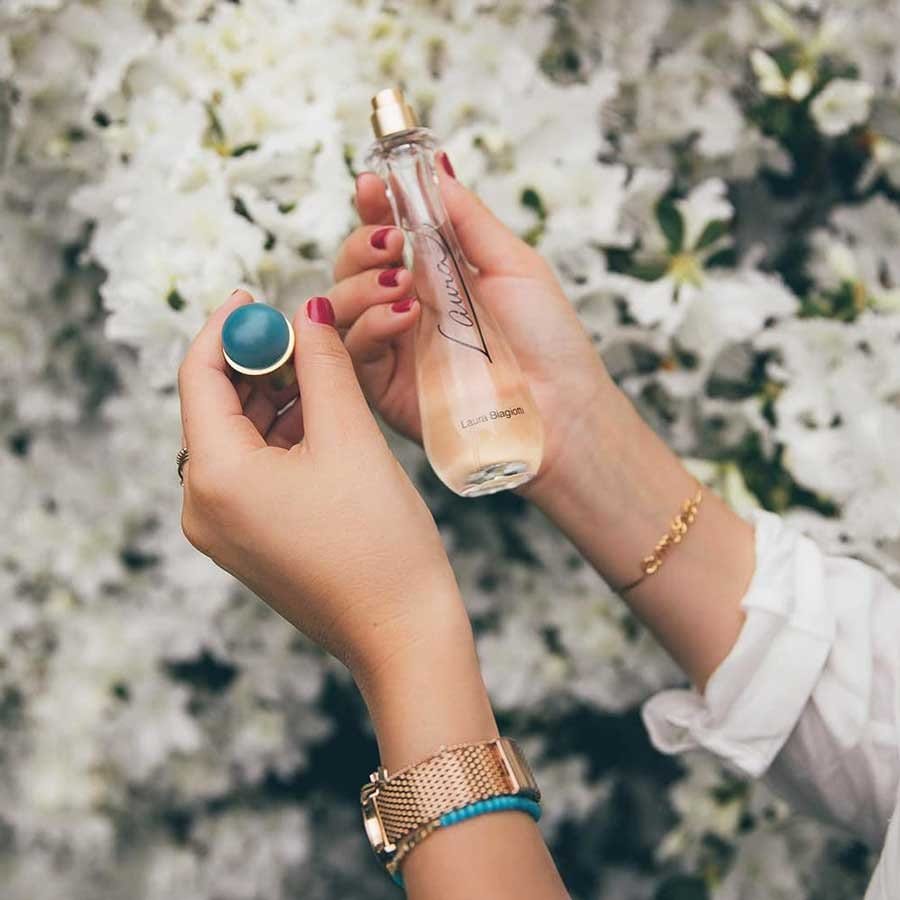 Perfume Laura de Laura Biagiotti mujer edt 75ml 4 Perfume Laura de Laura Biagiotti mujer edt 75ml - Imagen 4