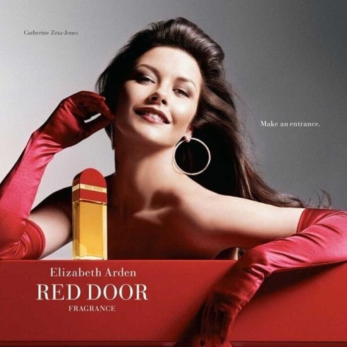 Red Door de Elizabeth Arden para mujer flyer