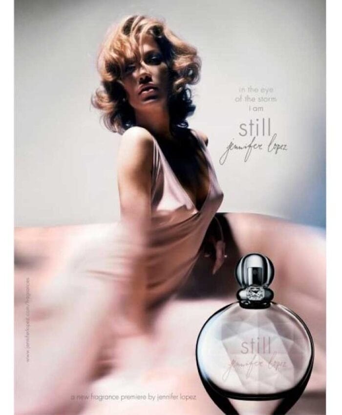 Still de Jennifer Lopez para mujer flyer